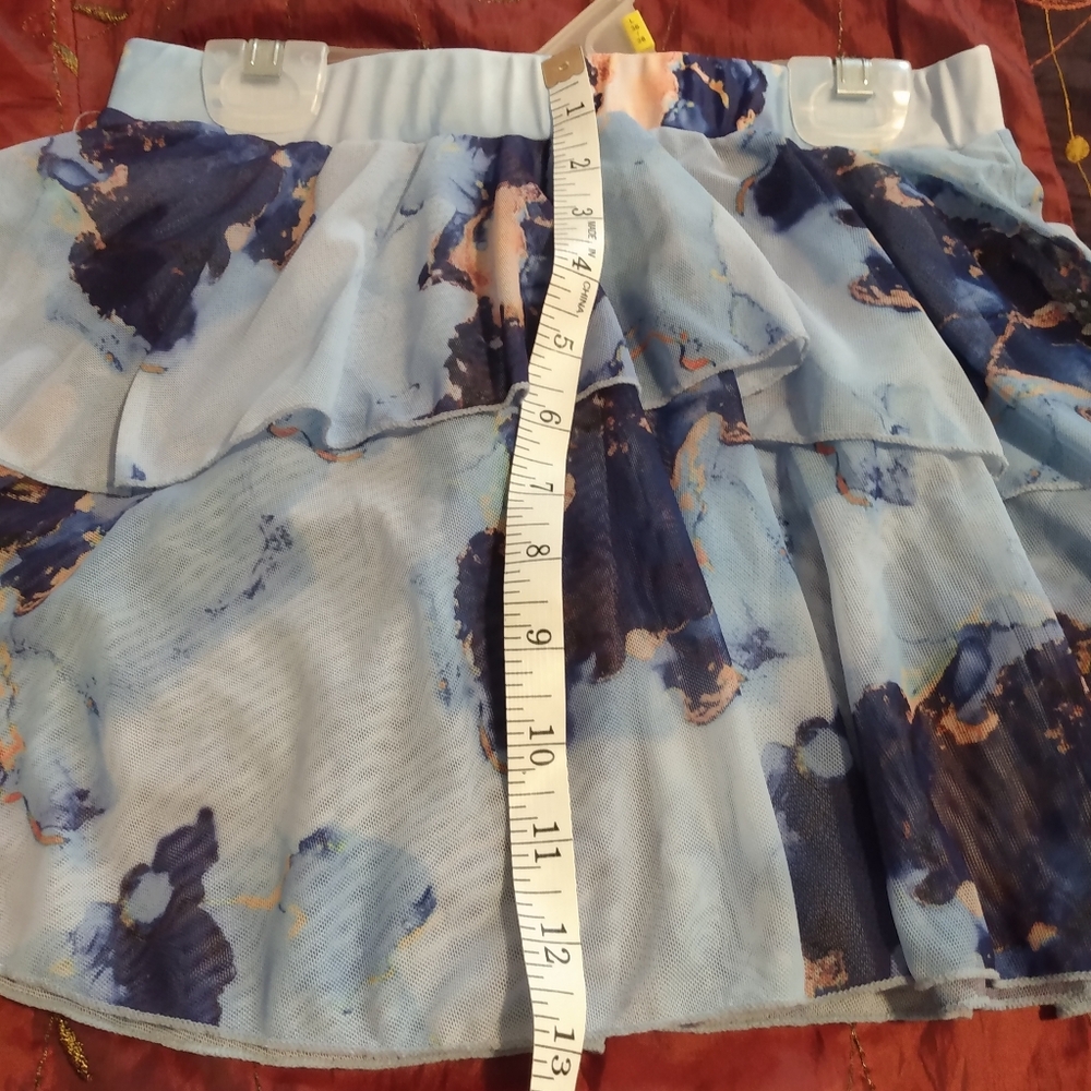 Blue Abstract Pattern 2pc Top and Skirt Swimsuit Set - Picture 5 of 12